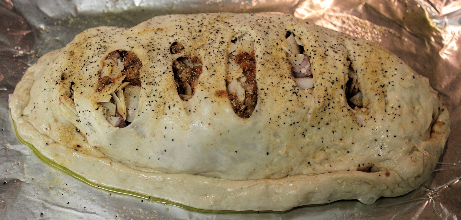 raw calzone.JPG