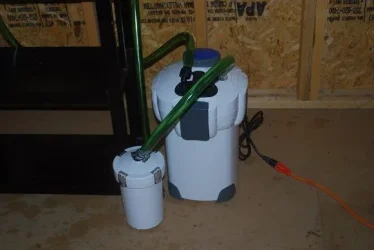 Pre-filter cansiter and main cansiter.webp