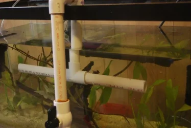 Water Changing Contraption water tank side closeup.webp Water Changing Contraption water tank side closeup.webp