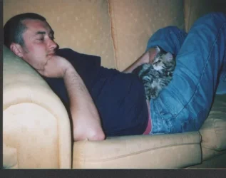 me_001.webp