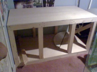 stand_1.webp