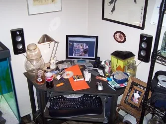 desk.webp