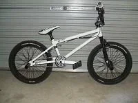 bmx_bikes_025_lg.webp bmx_bikes_025_lg.webp