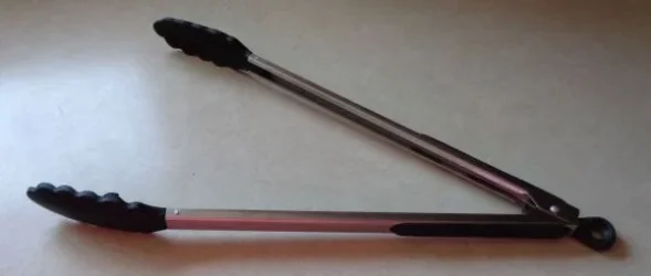 Tongs for tank 1.webp