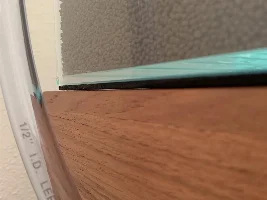Slight gaps between tank and stand