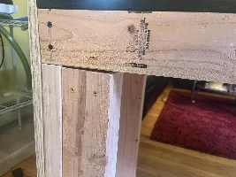 Building 75G Stand
