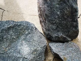 Rocks from beach.. are these safe?