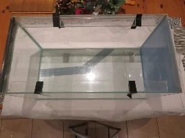 Fish tank crack repair