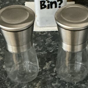 Salt & perr grinders