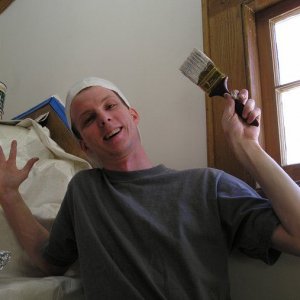 Andy_Decorating_03_13_04.JPG