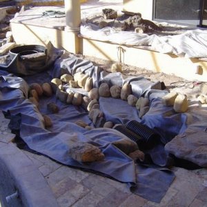 pond_liner_rocks.jpg