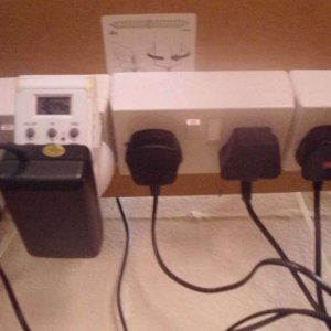 fish_tank_electrics.jpg