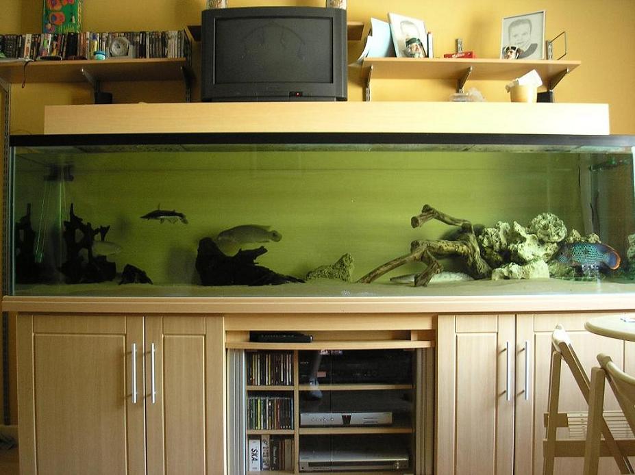 96x30x24_tank.JPG