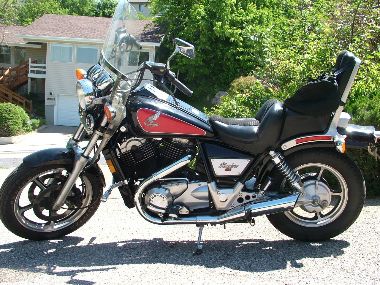honda-vt1100c-shaddow-1985-2.jpg