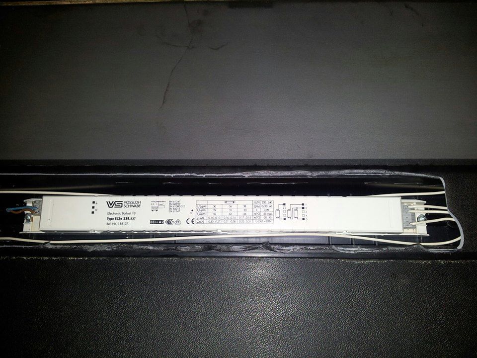 light ballast.jpg