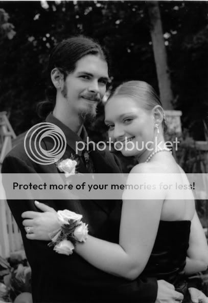 prom2004Gray.jpg