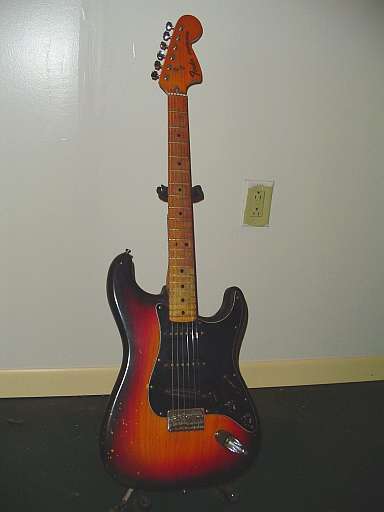dsc01184strat110jr.jpg